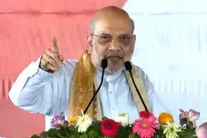 Amit Shah: బెంగాల్లో భాజపా అధికారంలోకి వస్తే అక్రమ చొరబాటుదారులందరినీ తిరిగి పంపేస్తాం: అమిత్ షా Amit Shah: బెంగాల్లో భాజపా అధికారంలోకి వస్తే అక్రమ చొరబాటుదారులందరినీ తిరిగి పంపేస్తాం: అమిత్ షా