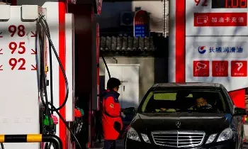 Fuel Price Hike : డ్రాగన్ కంట్రీలో చమురు మంటలు.. 15 రోజుల్లోనే రెండోసారి బాదుడు