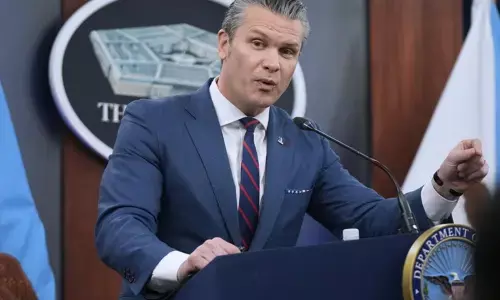 Pete Hegseth: ఇరాన్పై అమెరికా నిర్ణయాత్మక విజయం: ఆపరేషన్ ఎపిక్ ఫ్యూరీలో ఇరాన్ కూలిపోయింది- అమెరికా రక్షణ మంత్రి పీట్ హెగ్సెత్ Pete Hegseth: ఇరాన్పై అమెరికా నిర్ణయాత్మక విజయం: ఆపరేషన్ ఎపిక్ ఫ్యూరీలో ఇరాన్ కూలిపోయింది- అమెరికా రక్షణ మంత్రి పీట్ హెగ్సెత్