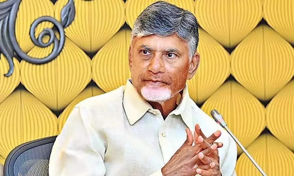 Chief Minister Nara Chandrababu Naidu: 2016 ముందు ఇంటి పట్టా పొందినవారు ఇప్పుడు అమ్ముకోవచ్చు : ముఖ్యమంత్రి చంద్రబాబు Chief Minister Nara Chandrababu Naidu: 2016 ముందు ఇంటి పట్టా పొందినవారు ఇప్పుడు అమ్ముకోవచ్చు : ముఖ్యమంత్రి చంద్రబాబు