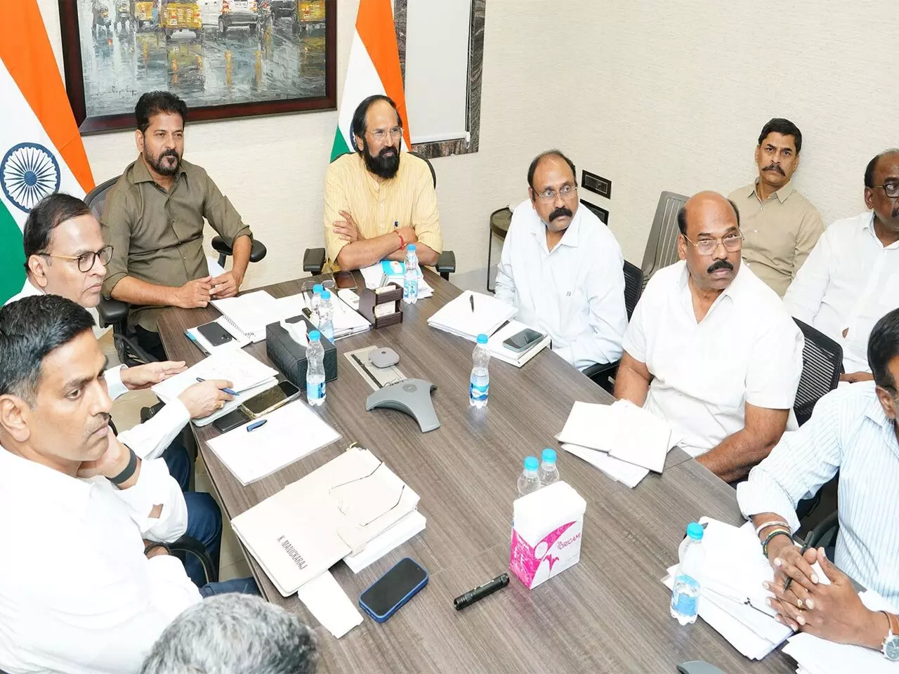 CM Revanth Reddy: కాళేశ్వరం బ్యారేజీల పునరుద్ధరణలో వేగం పెంచాలి: సీఎం రేవంత్రెడ్డి CM Revanth Reddy: కాళేశ్వరం బ్యారేజీల పునరుద్ధరణలో వేగం పెంచాలి: సీఎం రేవంత్రెడ్డి