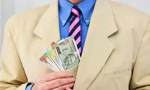 Career Growth : రూ.10 వేలతో మొదలై.. రూ.3.5 లక్షలకు చేరిన జీతం.. ఒక సాఫ్ట్వేర్ ఇంజనీర్ ఇన్స్పిరేషనల్ జర్నీ Career Growth : రూ.10 వేలతో మొదలై.. రూ.3.5 లక్షలకు చేరిన జీతం.. ఒక సాఫ్ట్వేర్ ఇంజనీర్ ఇన్స్పిరేషనల్ జర్నీ