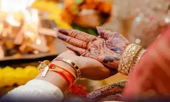 Friday Rituals for Blessings: శుక్రవారం నాడు ఇలా చేస్తే చాలు.. లక్ష్మీదేవి అనుగ్రహంతో పాటు వివాహ అడ్డంకులు తొలగిపోవడం ఖాయం..