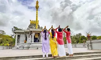 Praying at a Temple: గుడికెళ్లి మొక్కితే..పుణ్యం లభిస్తుందా.?