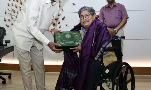 N. Chandrababu Naidu: చంద్రబాబుతో జీఆర్ఎంబీ ఛైర్మన్ దోర్జే గ్యాంబా భేటీ N. Chandrababu Naidu: చంద్రబాబుతో జీఆర్ఎంబీ ఛైర్మన్ దోర్జే గ్యాంబా భేటీ