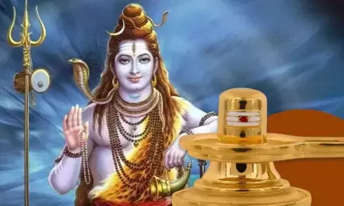 Monday Shiva Worship: సోమవారం శివారాధన: సంతోషం, శ్రేయస్సు కోసం పాటించాల్సిన నియమాలు ఇవే.. Monday Shiva Worship: సోమవారం శివారాధన: సంతోషం, శ్రేయస్సు కోసం పాటించాల్సిన నియమాలు ఇవే..