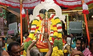 Sri Govindaraja Swamy Temple: శ్రీ గోవిందరాజస్వామివారి ఆలయంలో శ్రీ భాష్యకార్ల ఉత్సవం ప్రారంభం Sri Govindaraja Swamy Temple: శ్రీ గోవిందరాజస్వామివారి ఆలయంలో శ్రీ భాష్యకార్ల ఉత్సవం ప్రారంభం